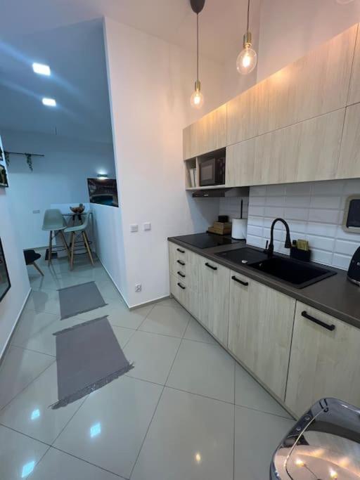 Salt No 1 Apartment *